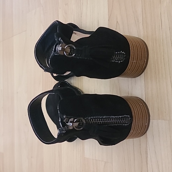 Steve Madden Darcie Black Suede Tassel Block heel Sandals Size 4 - Picture 6 of 10